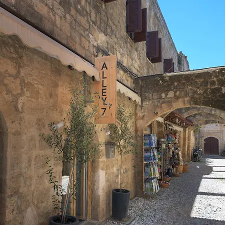 Alley 7 3* Rhodes City